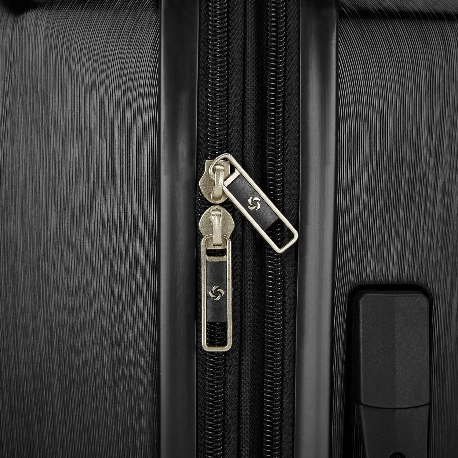 Samsonite Alliance SE 3-Piece Luggage Set Aluminum Silver 16