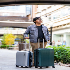 Samsonite Alliance SE Carry-On Spinner Aluminum Silver 12