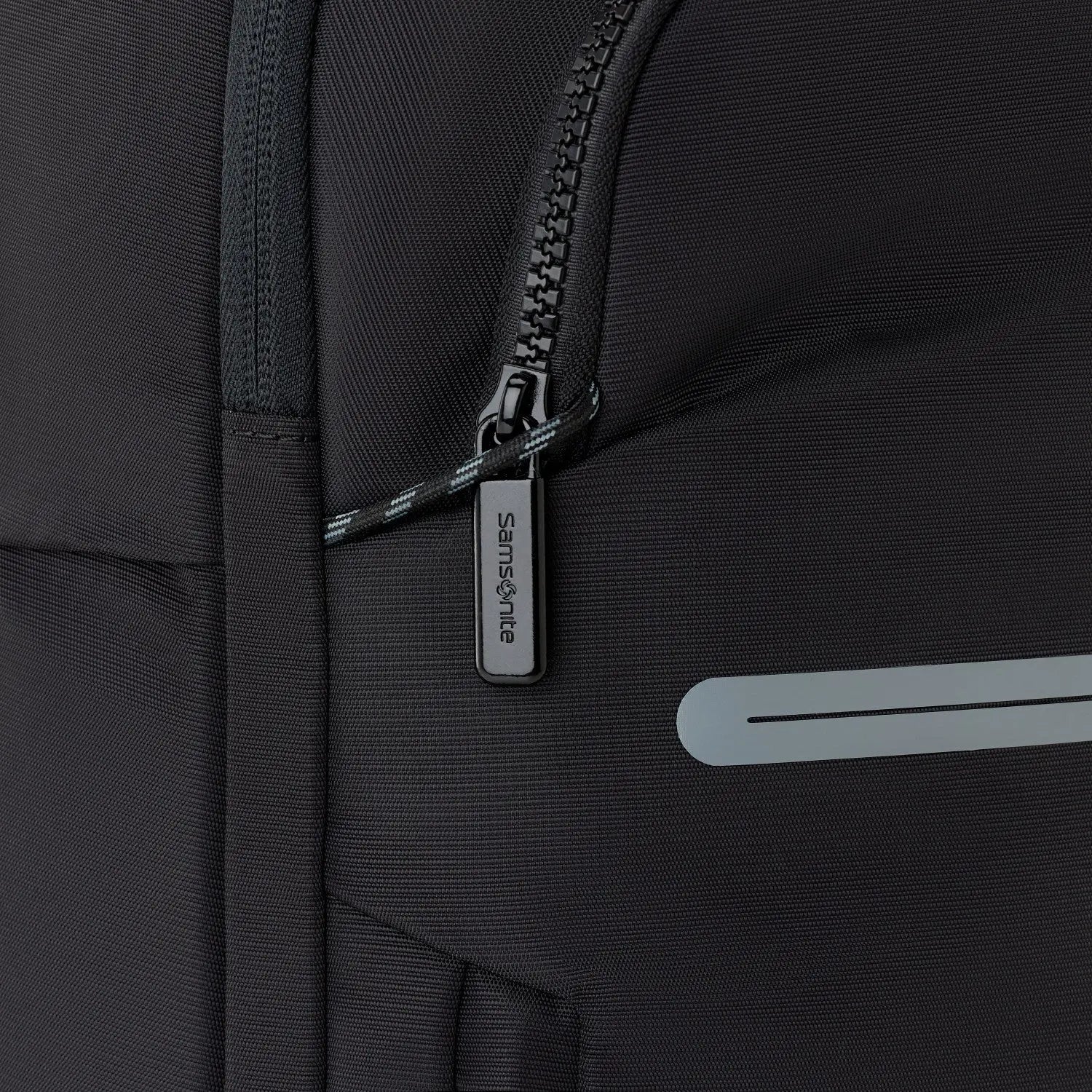 Samsonite Axxis Standard Backpack in Black — ZIPPER 8