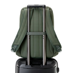 Samsonite Axxis Standard Backpack in Olive — SMART SLEEVE 4