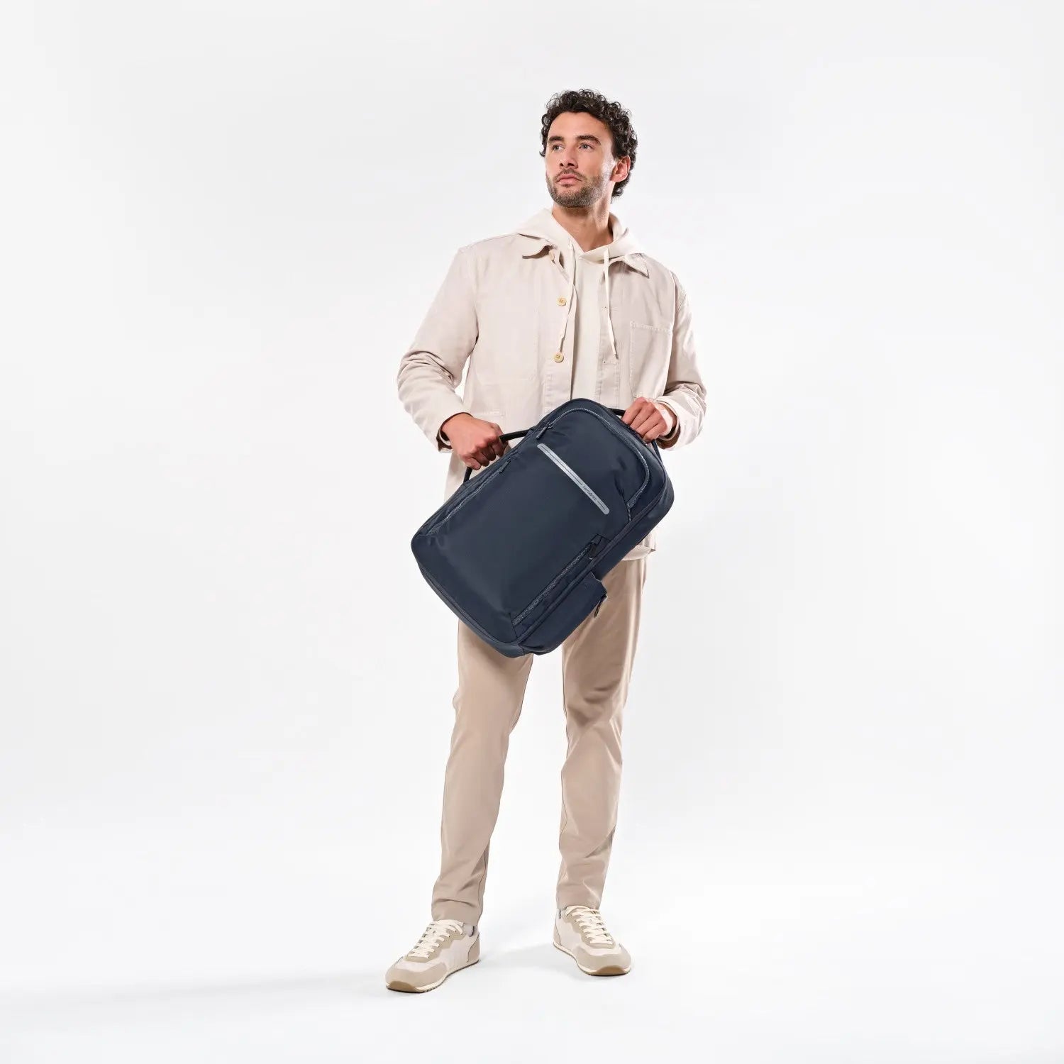 Samsonite Axxis Travel Backpack in Navy — LIFESTYLE 17