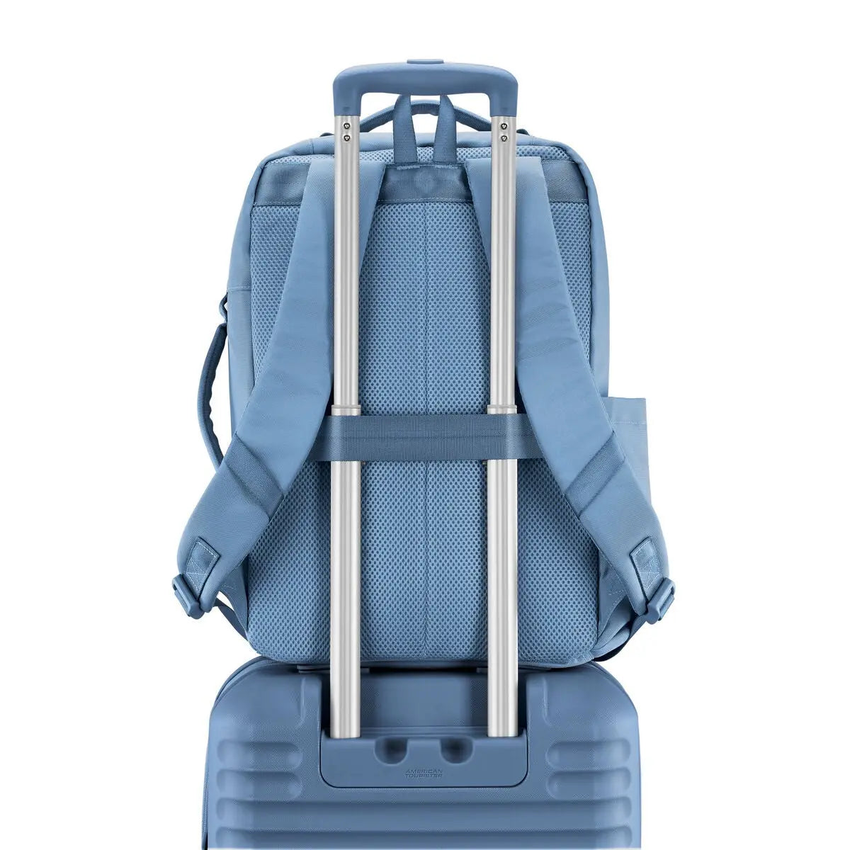 American Tourister Stratum 3.0 Travel Backpack in Elemental Blue - detail