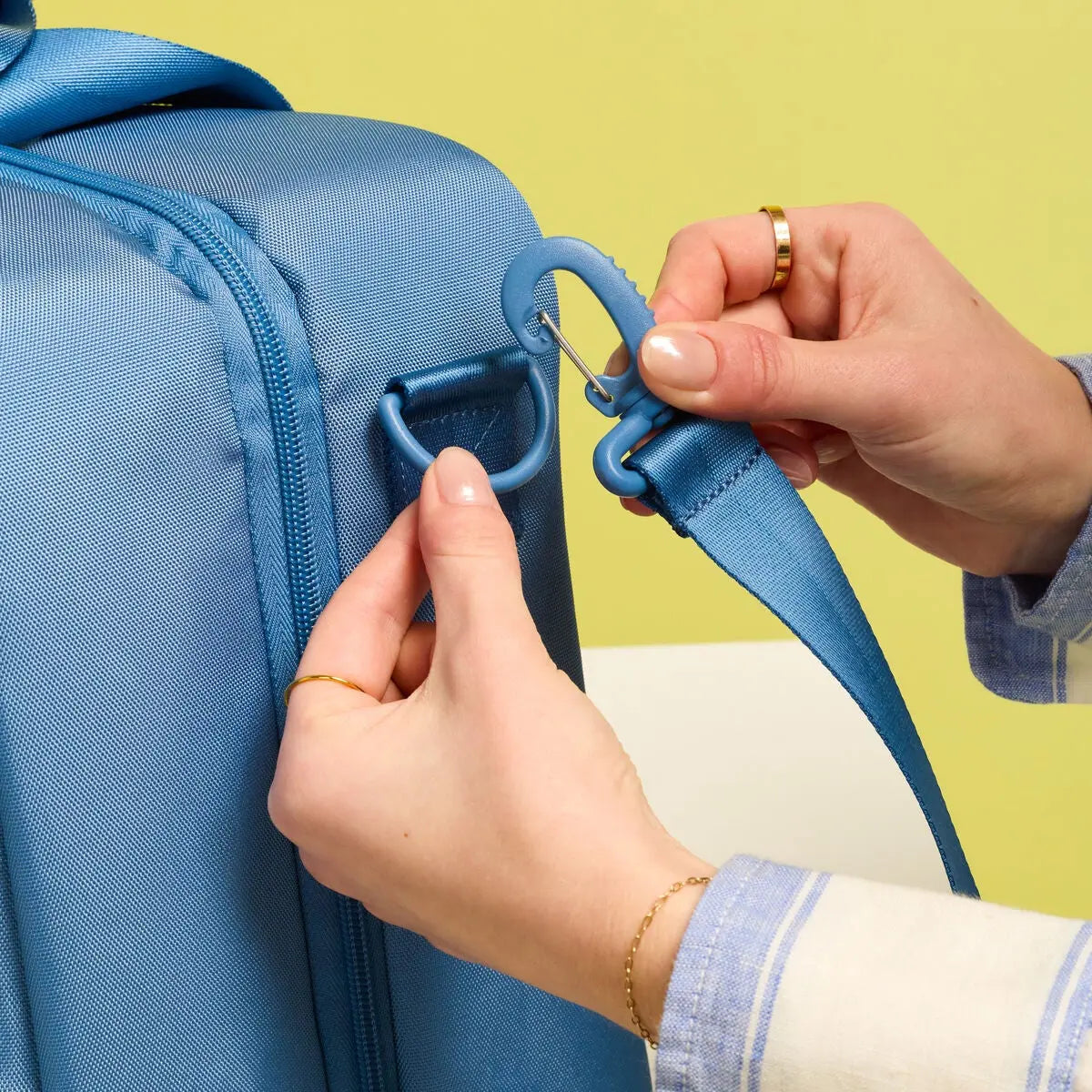 American Tourister Stratum 3.0 Convertible Weekender in Elemental Blue - lifestyle
