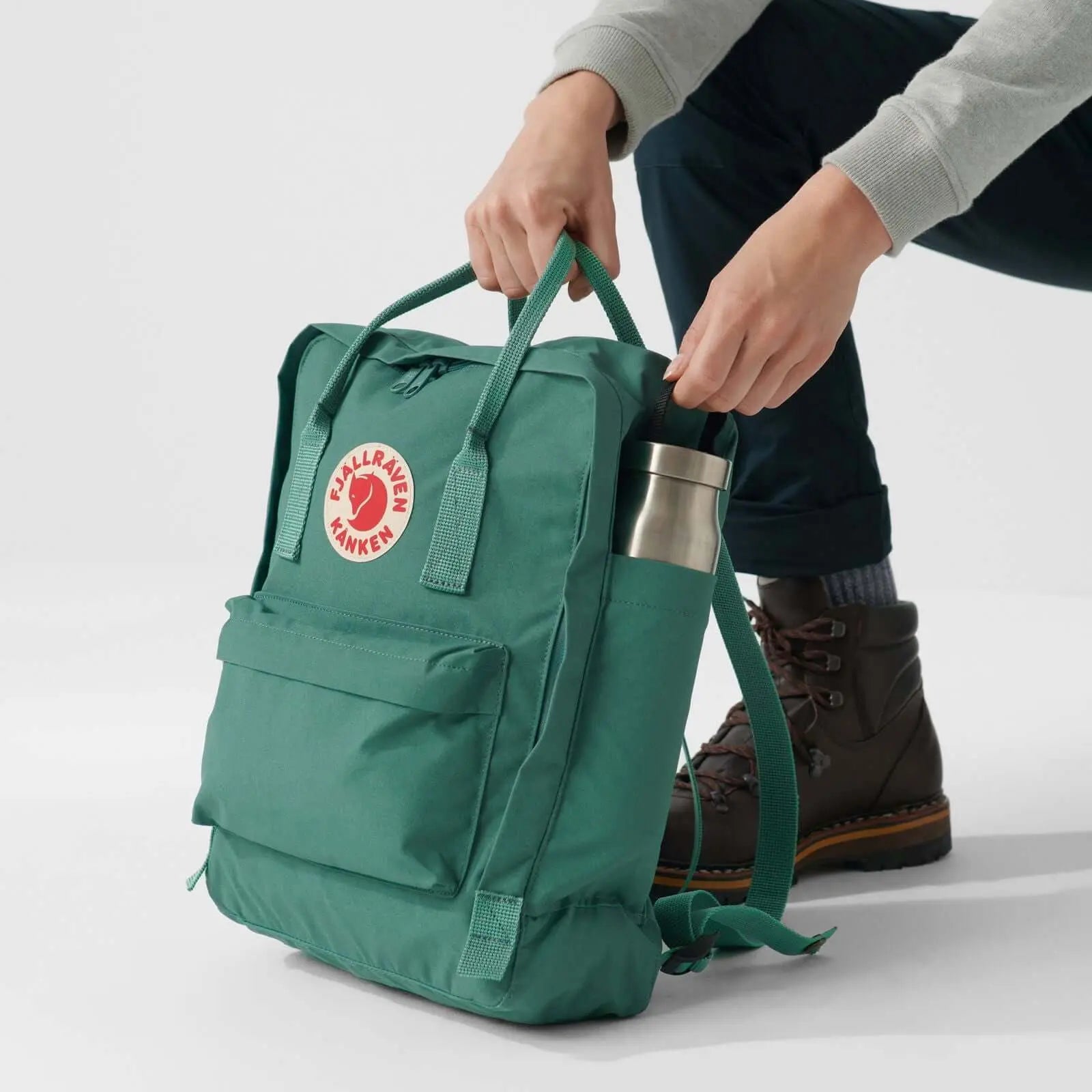 fjllrven kanken laptop 15 forest green Fjallraven Backpack LeafGreen/Orange 23510615212 Sportique but the stress caused by heavy weight Forest Green Kanken Laptop 15