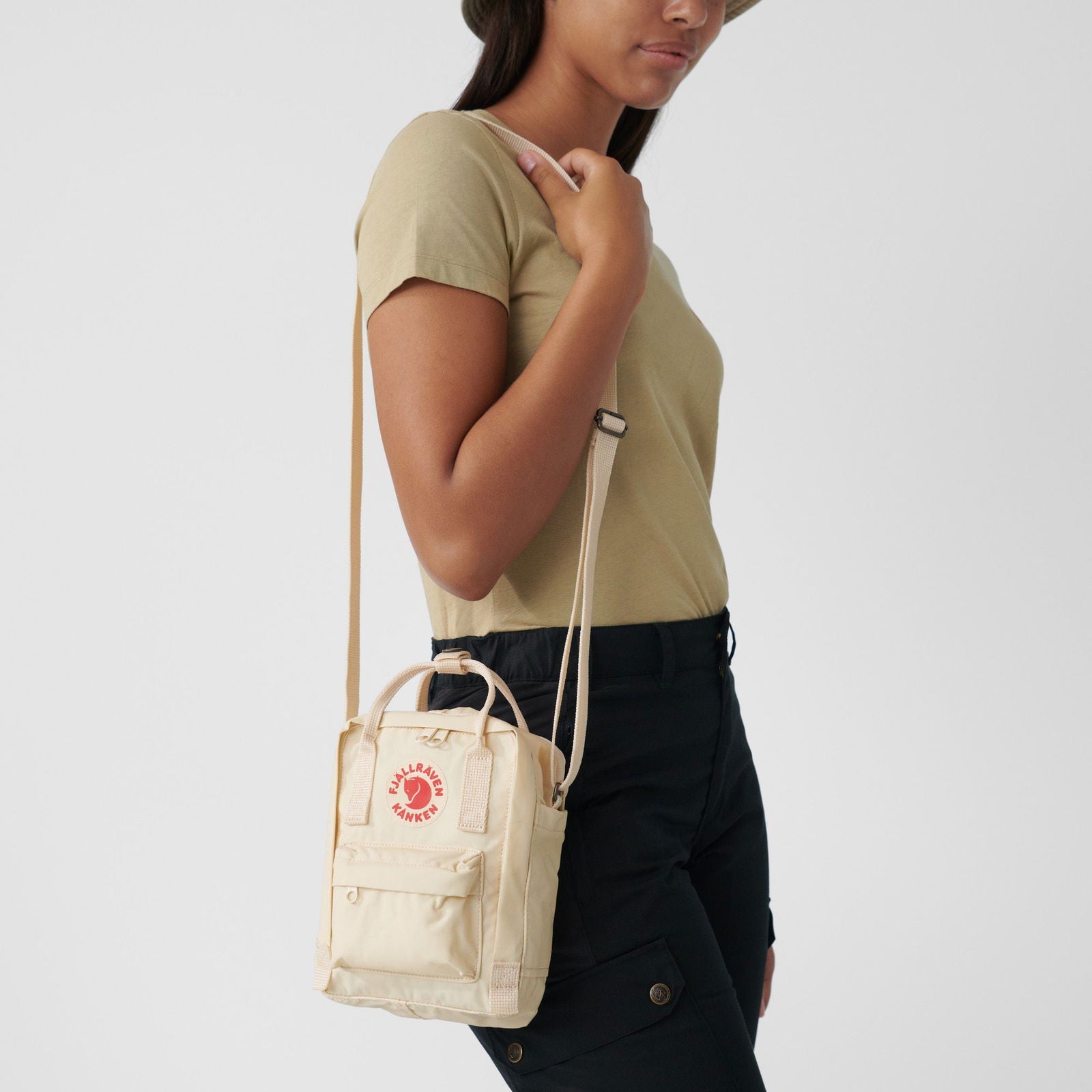 Fjallraven Kanken Sling - Luggage Base