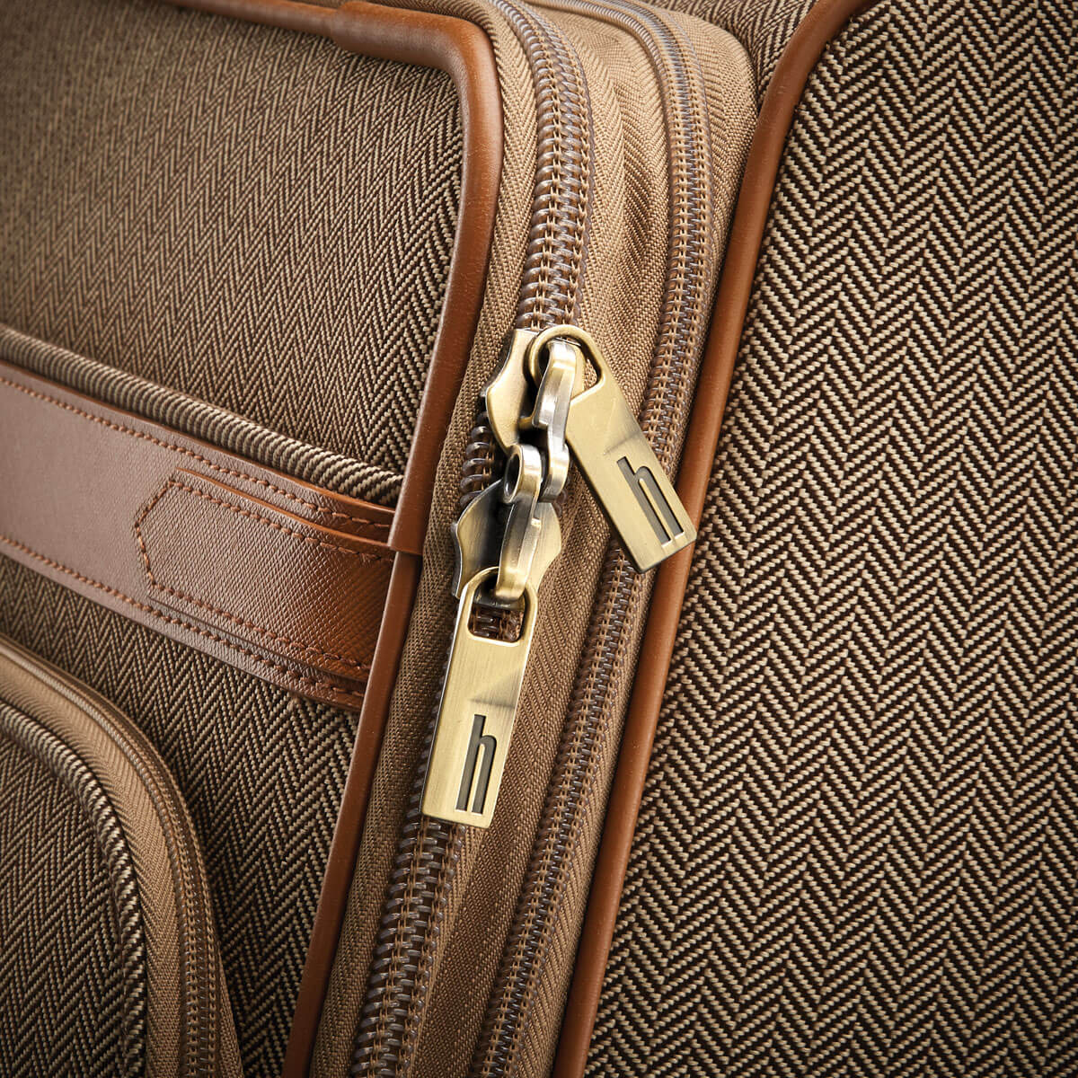 Hartmann Herringbone Deluxe Domestic Carry On - Luggage Base