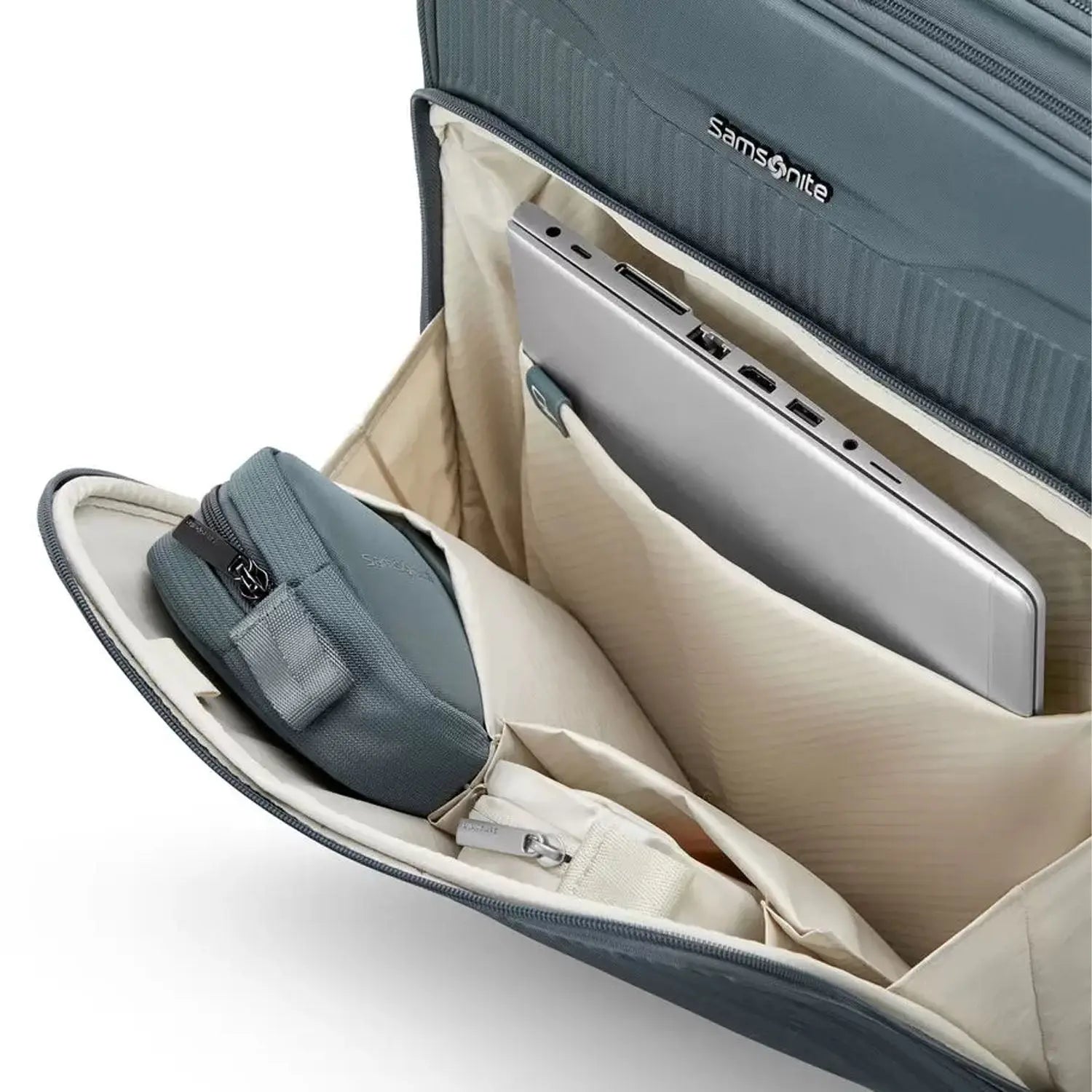 Samsonite Silhouette 18 features