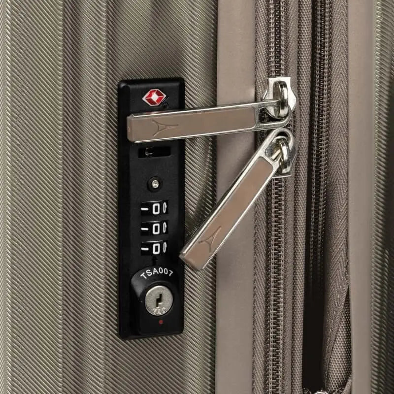 Travelpro Maxlite Air Carry-On Exp HS Spinner - Luggage Base