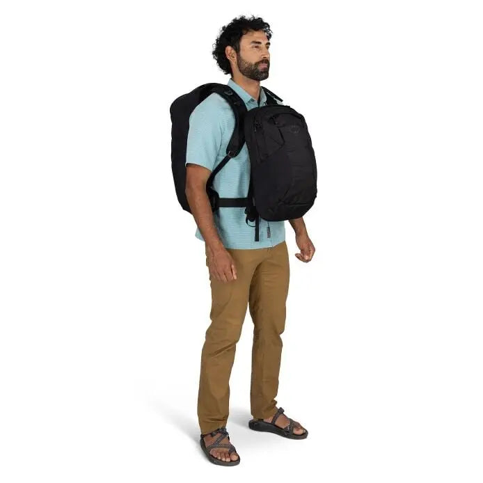 Osprey Farpoint 55 Travel Pack in Black — feature detail 8