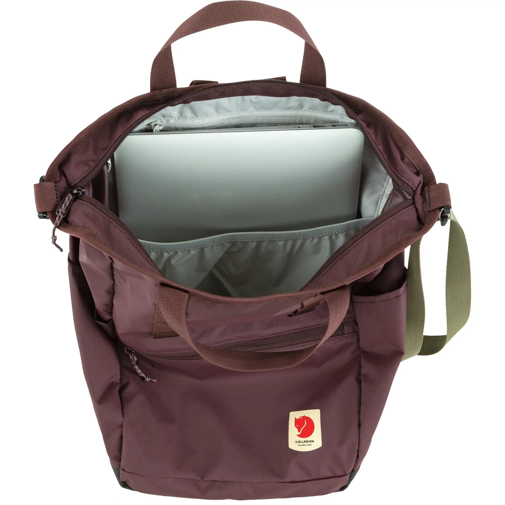 Fjallraven High Coast Totepack, interior sleeve holding a laptop, shown in Blackberry; shared feature image