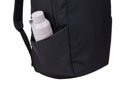 Thule Subterra 2 21L: Two large side water bottle pockets (Black shown)