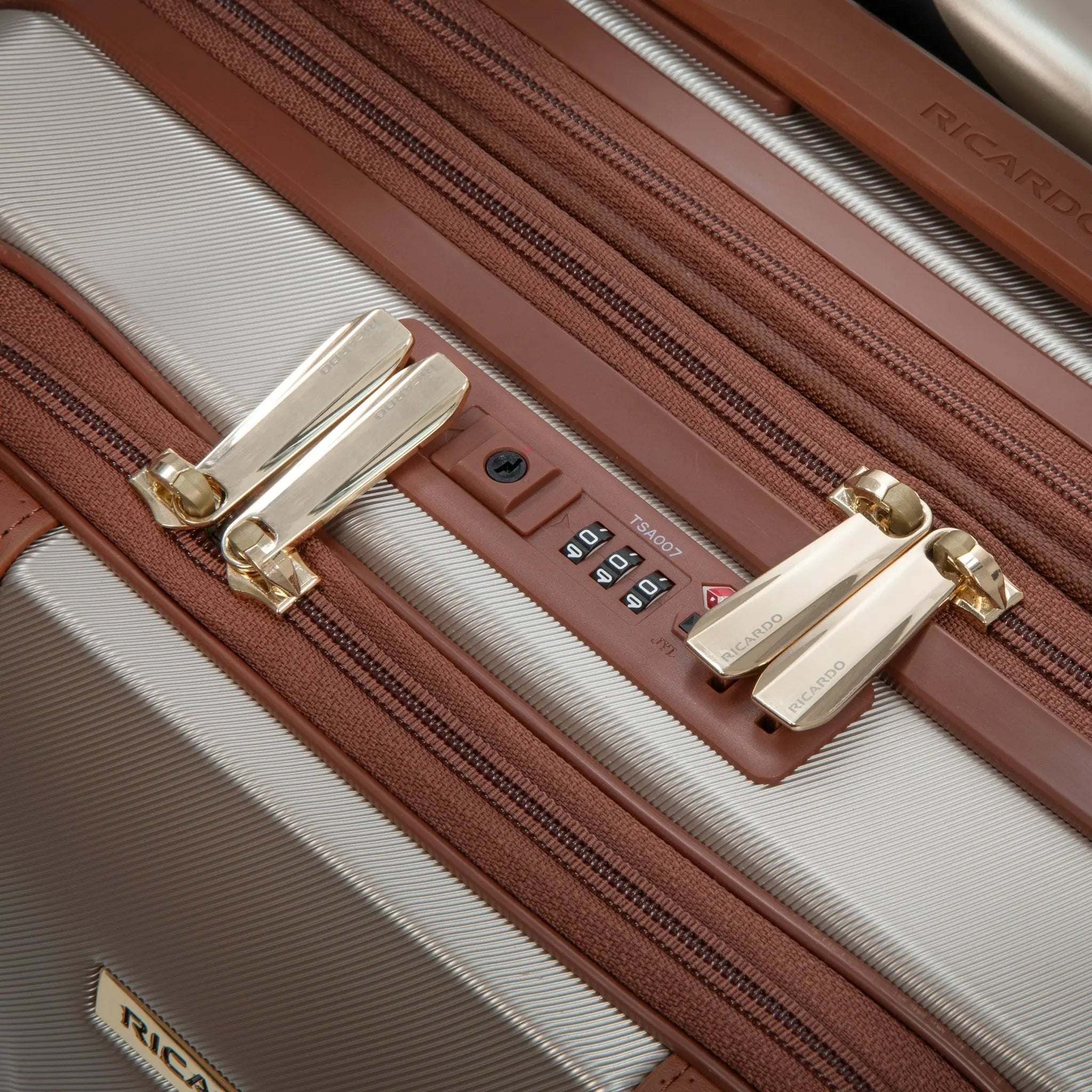 Ricardo Beverly Hills Montecito 2.0 FastAccess™ Front-Opening Hardside Carry-On Expandable Spinner - Champagne