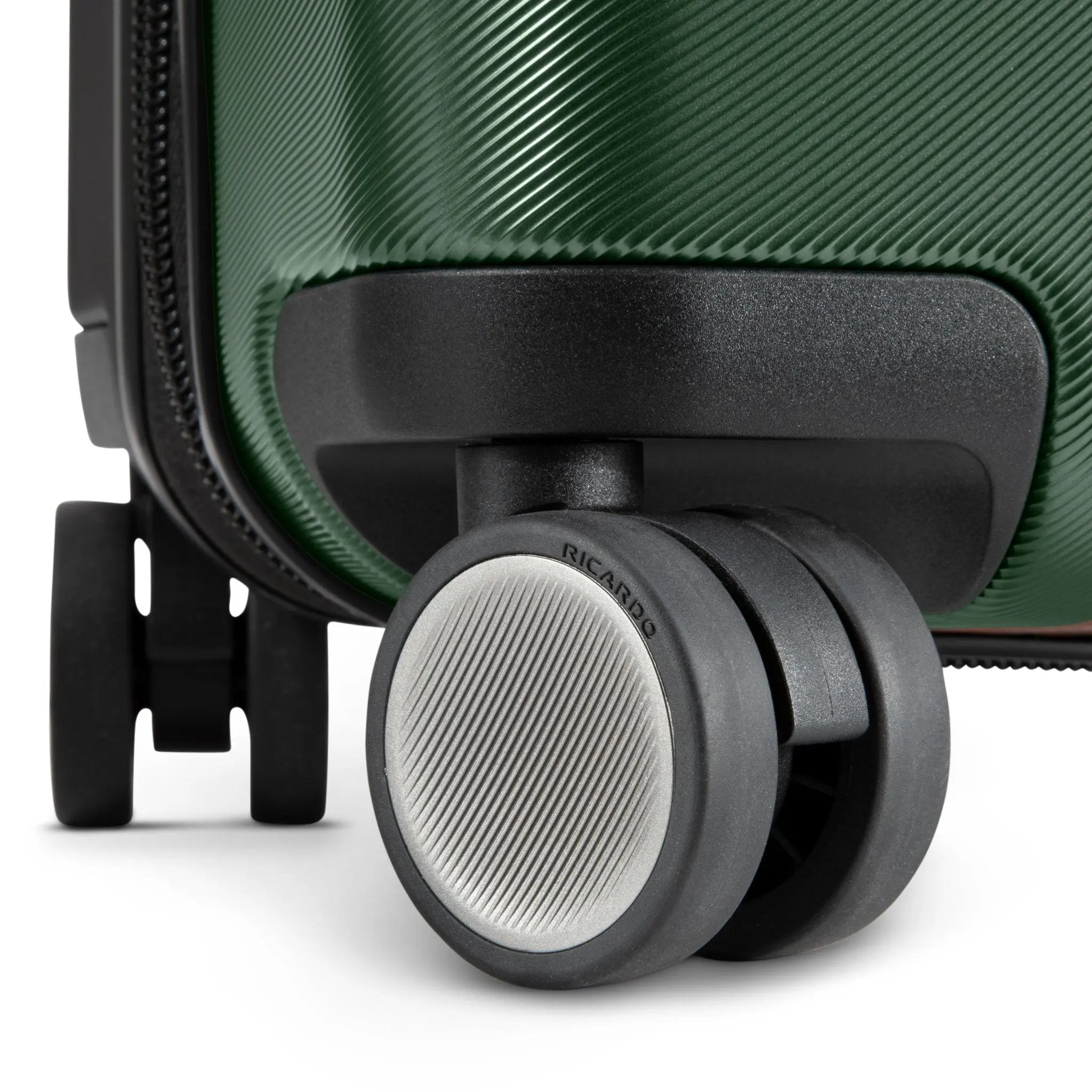 Ricardo Beverly Hills Montecito 2.0 Hardside Large Check-In Expandable Spinner - Hunter Green