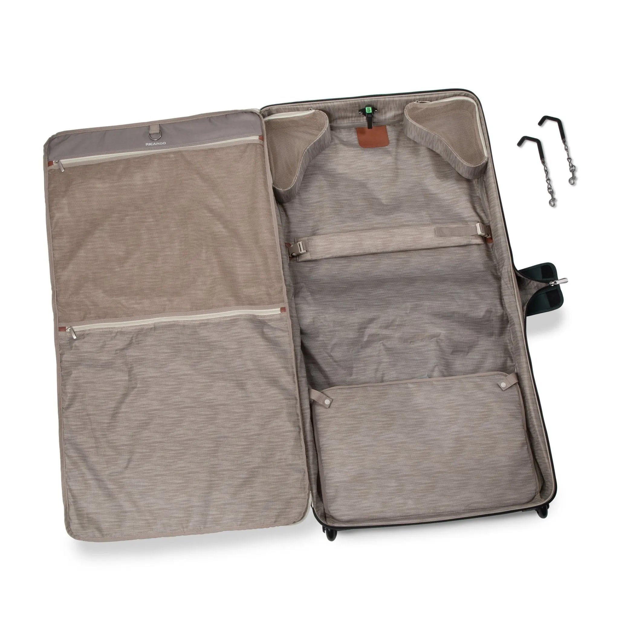 Ricardo Beverly Hills Montecito 3.0 Softside Rolling Garment Bag - Graphite