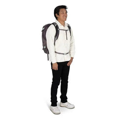 Osprey Nebula 32 Graphite-Purple Heather backpack worn from the front