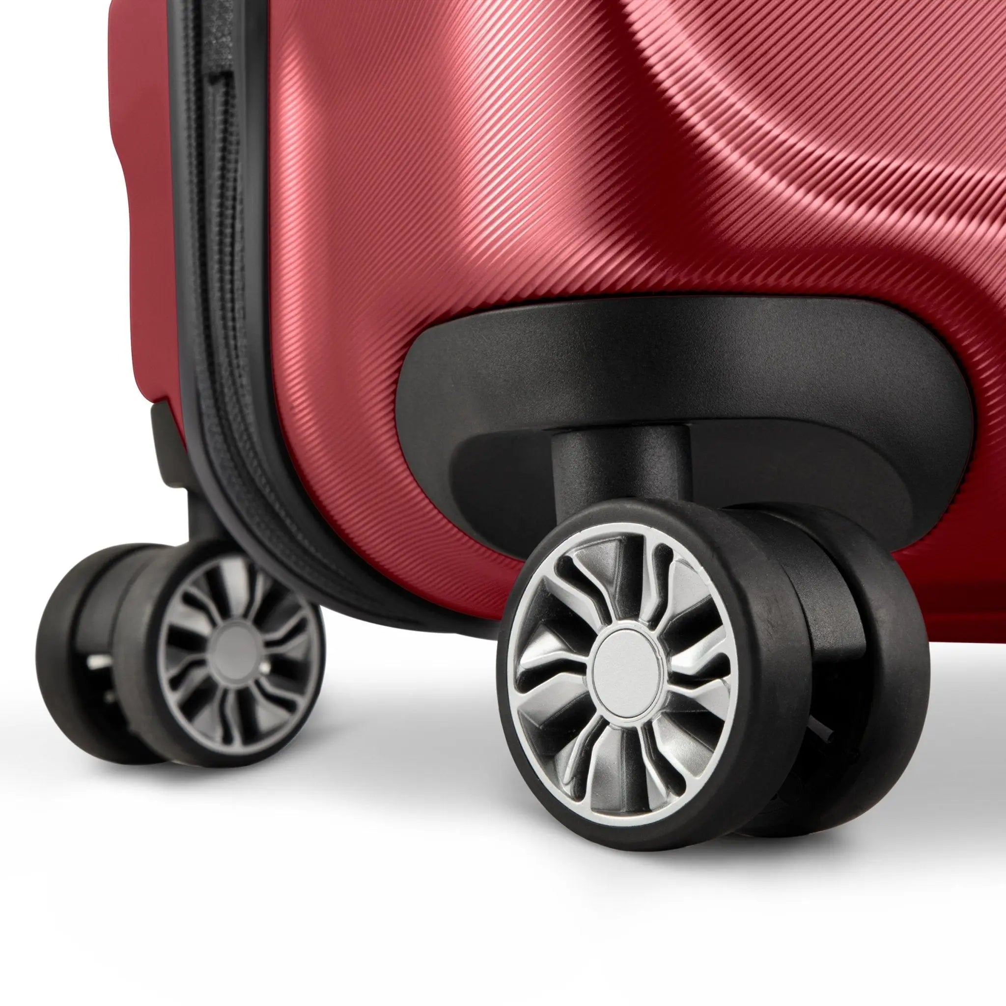 Ricardo Beverly Hills Rodeo Drive 2.0 Hardside Carry-On Expandable Spinner - Crimson