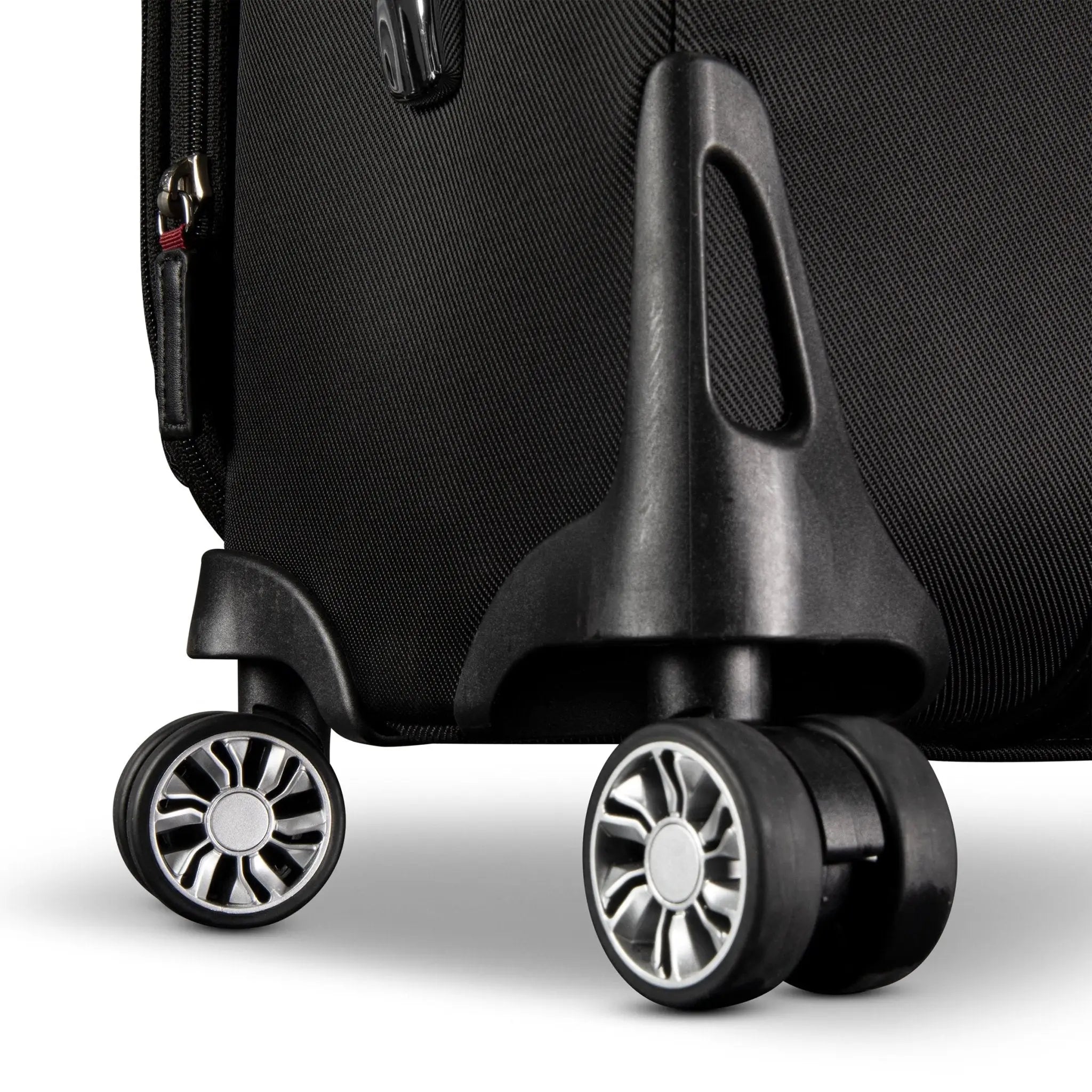 Ricardo Beverly Hills Rodeo Drive 2.0 Softside Carry-On Expandable Spinner - Black