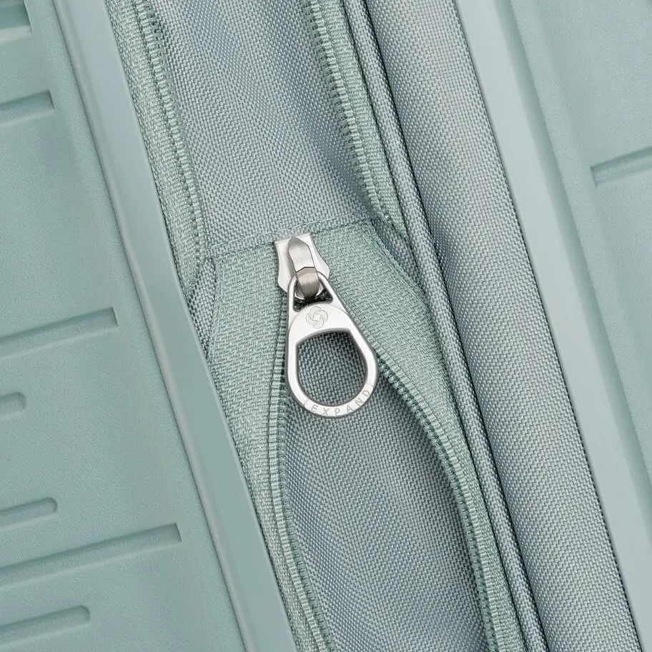 Samsonite Elevation Plus expansion zipper detail
