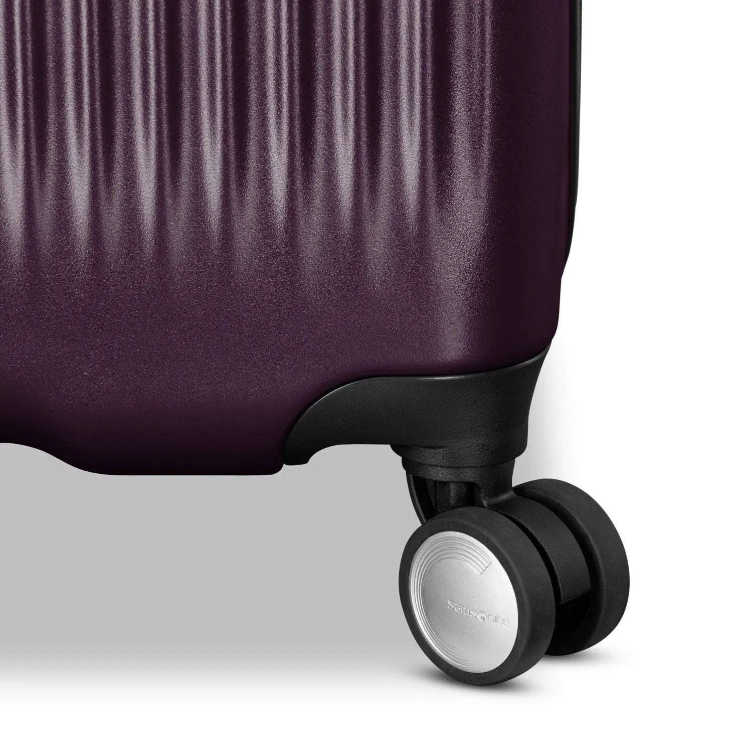 Samsonite Opto 4 Medium Spinner in Plum/Blossom - image 5