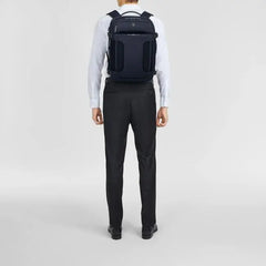 Victorinox Werks Traveler 7.0 Boarding Bag, Backpack with 15.6'' Laptop and 11'' Tablet Compartment, Navy Blue